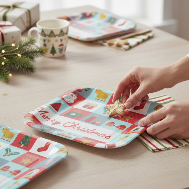 Merry Christmas Cute Retro Winter Christmas Icons Paper Plate (Creator Uploaded)