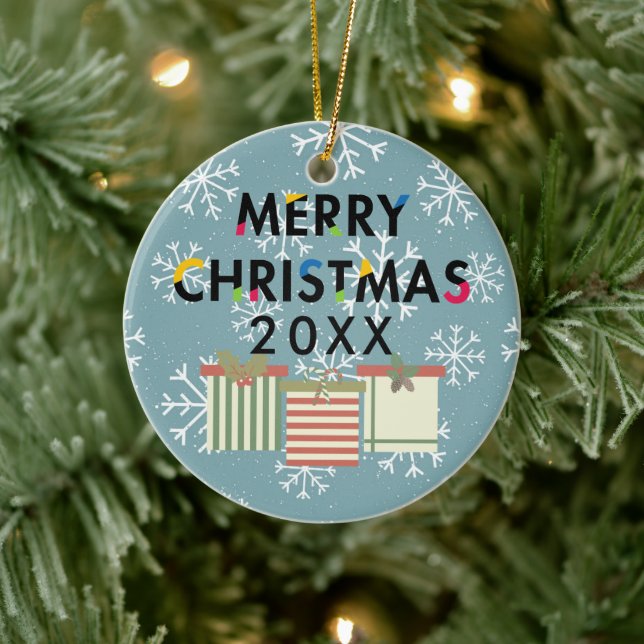 Merry Christmas Gift Boxes Holiday Wreath Ceramic Ornament (Tree)