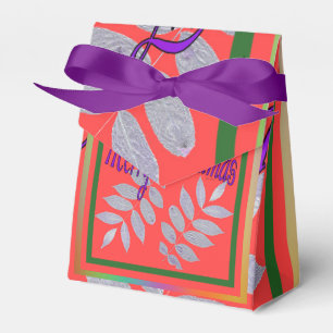 MERRY CHRISTMAS SILVER LEAVES FAVOR BOX