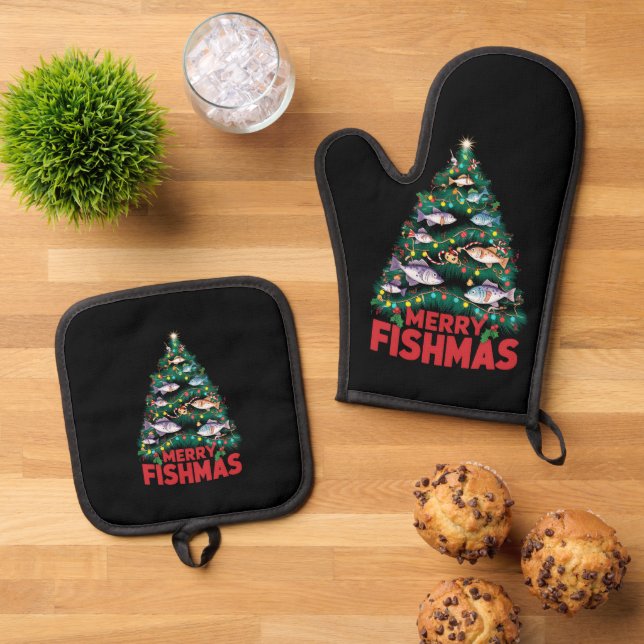 Merry Fishmas Christmas Tree Lights Fish Fishing  Oven Mitt & Pot Holder Set (Top Down)