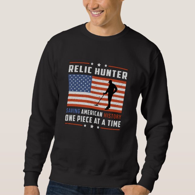 Metal Detecting Detector Detectorist Gift Idea Sweatshirt (Front)