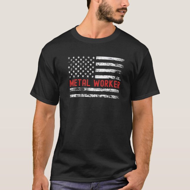 Metal Worker USA Flag Profession Retro Job Title T-Shirt (Front)