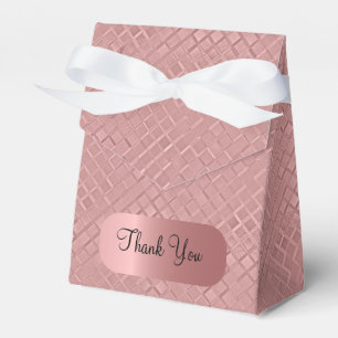 Metallic Diamond Patterns Favor Box