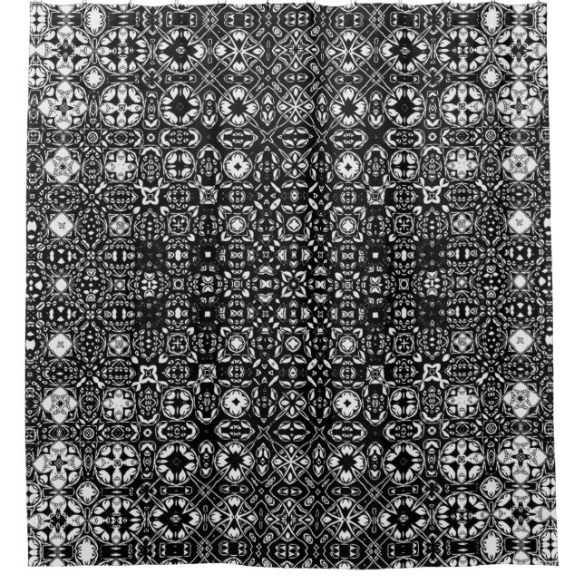 Metamorphosis Medallion Pattern Black and White  S (Front)