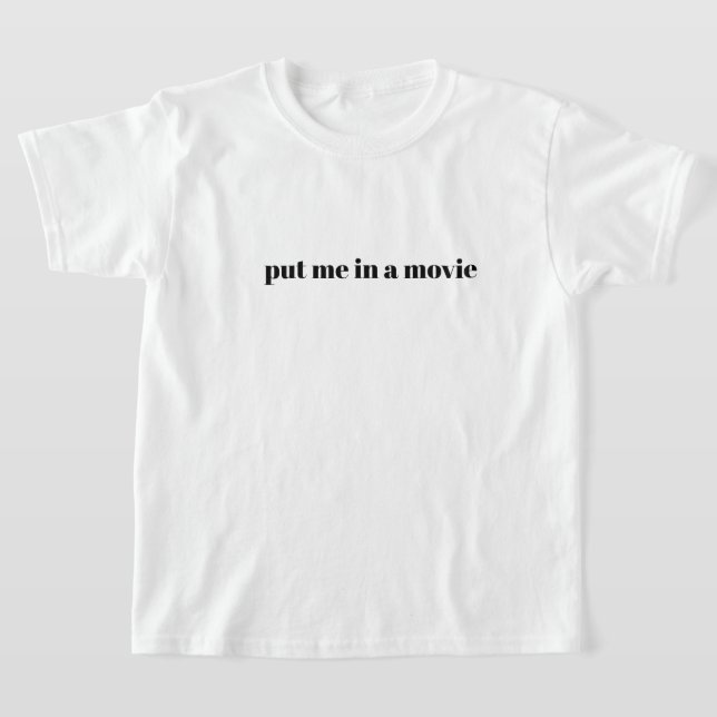 Mettez-moi dans un T-shirt de jeunesse de cinéma (Poser)