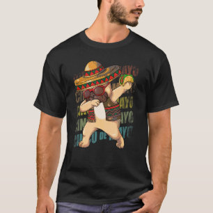Mexican Dabbing Pug Dog Cinco De Mayo Poncho Sombr T-Shirt