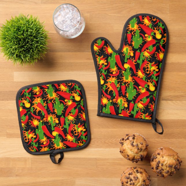 Mexican Spicy Food, Chili Peppers, Flames, Cactus Oven Mitt & Pot Holder Set (Top Down)