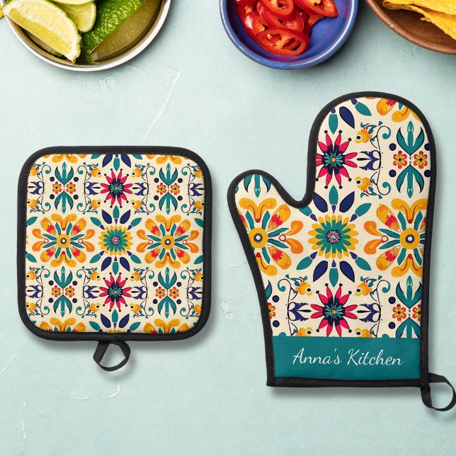 Mexican Title Pattern Oven Mitt and Pot Holders Oven Mitt & Pot Holder Set (Creator Uploaded)