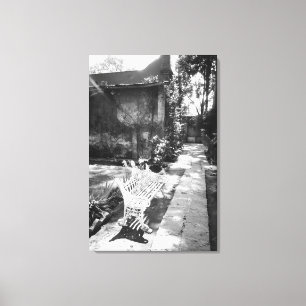 MEXICO, D.F., Mexico City, COYOACAN: Bench at Canvas Print