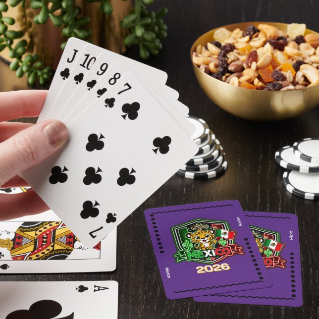 México Kids Playing Cards (In Situ)