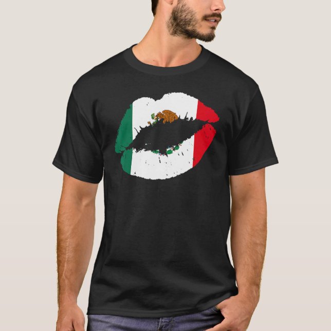 Mexico Lips Kiss Mexican Flag Pride Mexicana T-Shirt (Front)