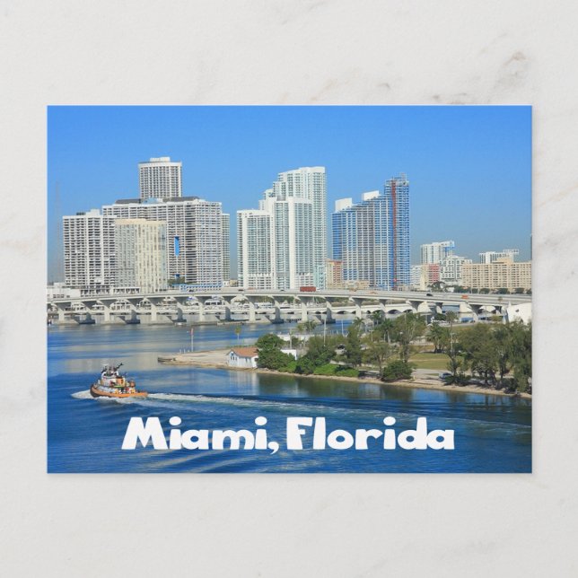 Miami Florida Skyline and Harbour - USA Postcard (Front)