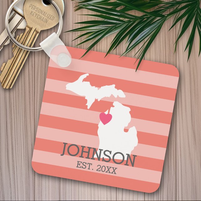 Michigan Home State City Map - Custom Wedding Keychain (Personalized keychain - Michigan)