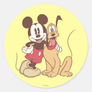 Mickey & Friends   Classic Mickey & Pluto Round Sticker
