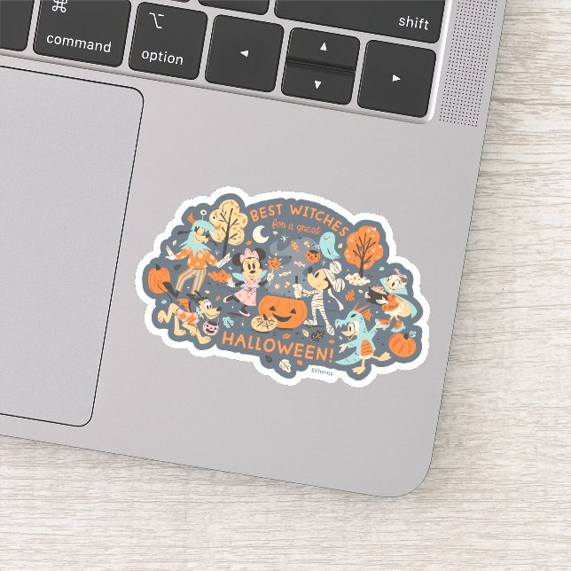 Mickey & Friends Halloween Best Witches (Detail)