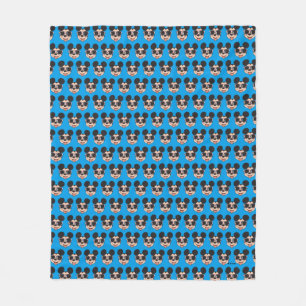 Mickey   Mickey Smiling Sunglasses Fleece Blanket