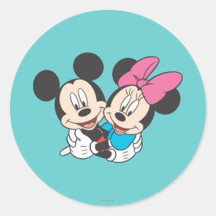 Mickey & Minnie   Hugging Classic Round Sticker