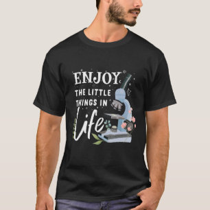 microscope microbiologists biology nerd science la T-Shirt