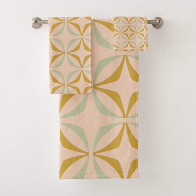 Mid Century Mod Pattern in Pastel Colours Bath Towel Set (Insitu)