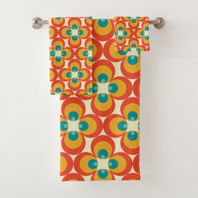 Mid-Century Modern Bath Towel, Flower Pattern Towel Set (Insitu)