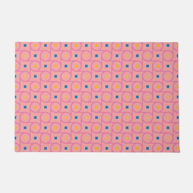 Mid Century Modern Pink Interlocking Circle Doormat (Front)