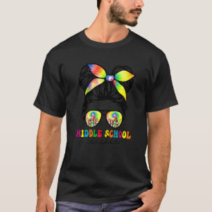 Middle School Teacher Messy Bun Groovy First Day O T-Shirt