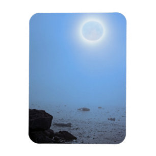 Midnight Moon Arctic, Svalbard Magnet