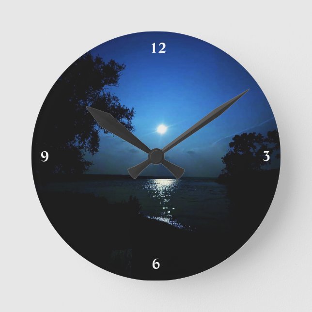 MIDNIGHT ON THE LAKE ROUND CLOCK (Front)