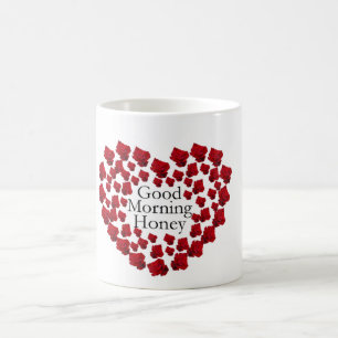 Miel bonjour avec la tasse orientée de rose