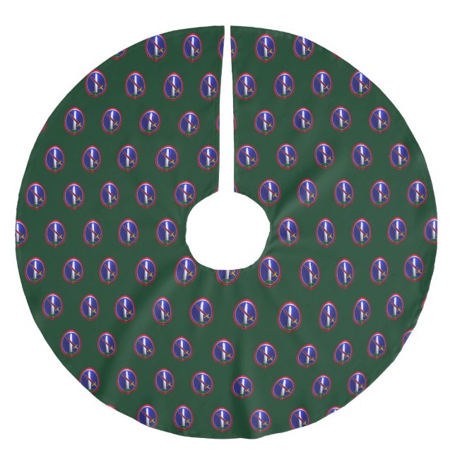 Military District Washington MDW Brushed Polyester Tree Skirt (Front)