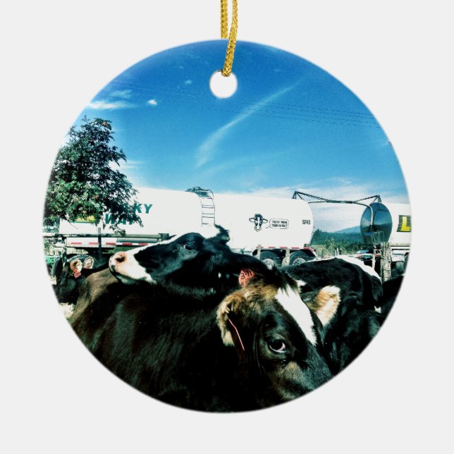 milk truck ceramic ornament (Front)