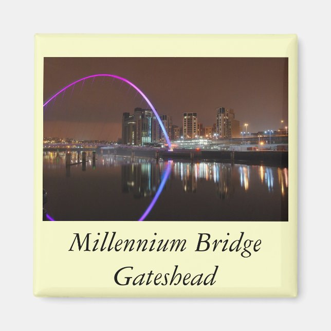 Millennium Bridge, Gateshead Magnet (Front)