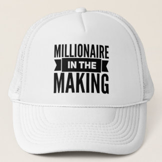 Millionnaire dans le casquette de fabrication de