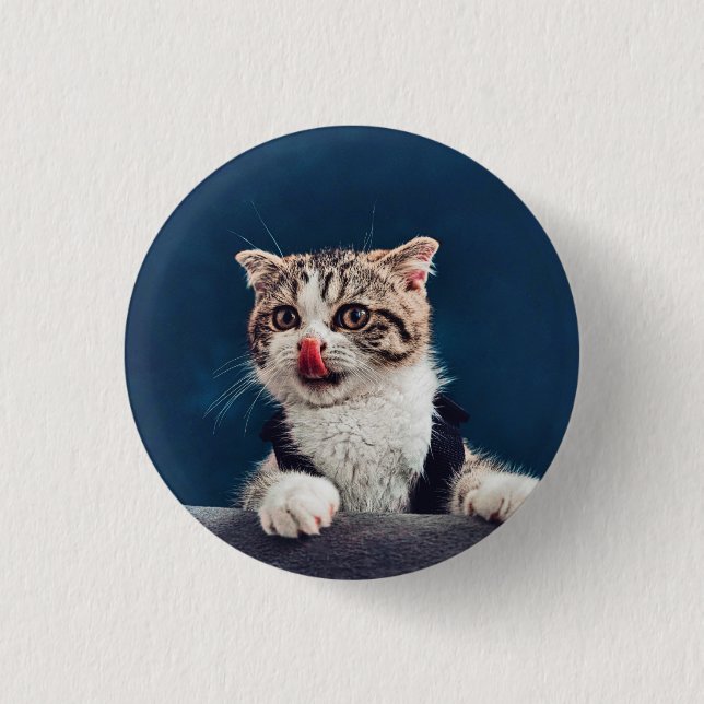 Milu Cat 1 Inch Round Button (Front)