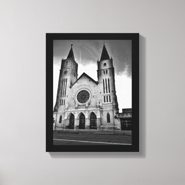 Milwaukee Church Canvas Print (Front)