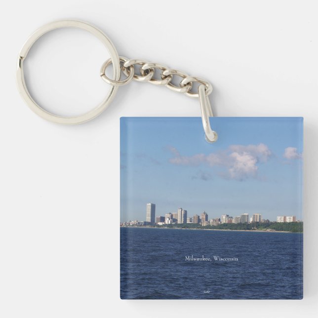 Milwaukee Skyline acrylic key chain (Front)