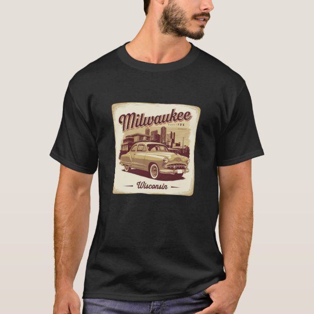 Milwaukee Wisconsin Gift T-Shirt (Front)