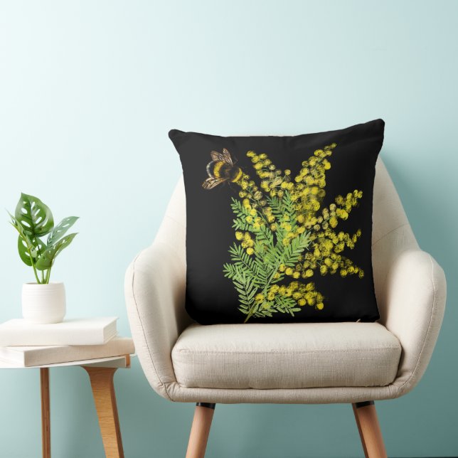 Mimosa,bumblebee T-Shirt Throw Pillow (Chair)