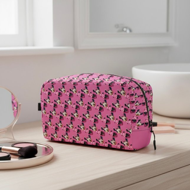 Min Dopp Kit (Creator Uploaded)