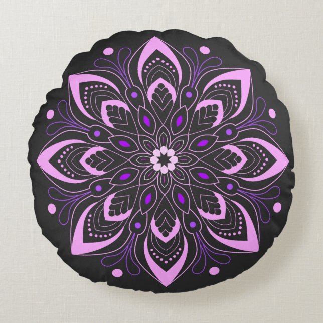 Mind fresh Mandala Design  Round Pillow (Front)