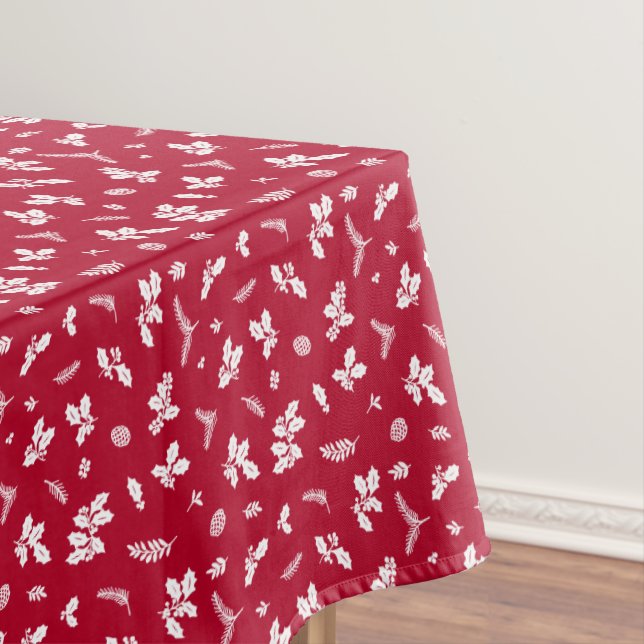 Mini holiday greenery design tablecloth (In Situ)
