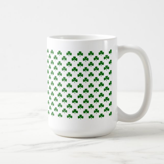 Mini tasse de café de shamrocks pour le jour de St (Droite)