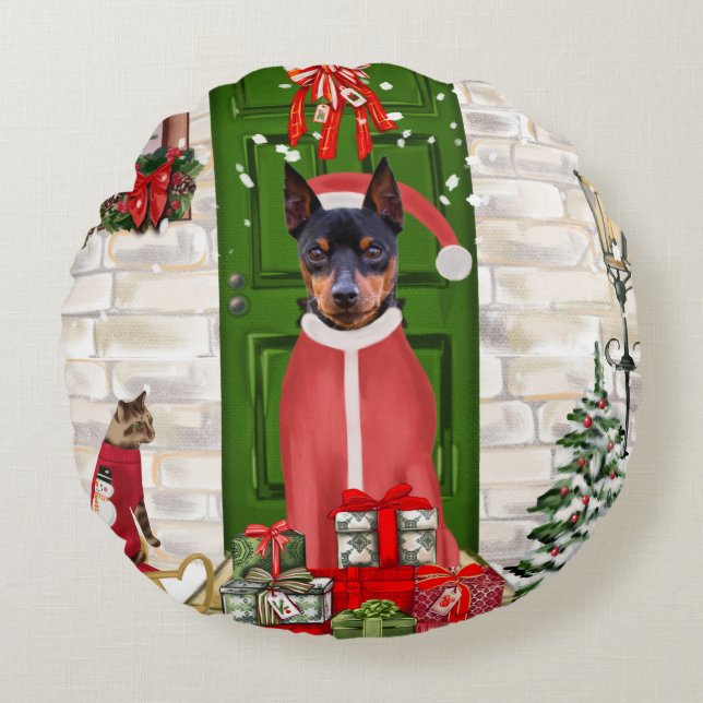 Miniature Pinscher Dog Christmas Round Pillow (Front)