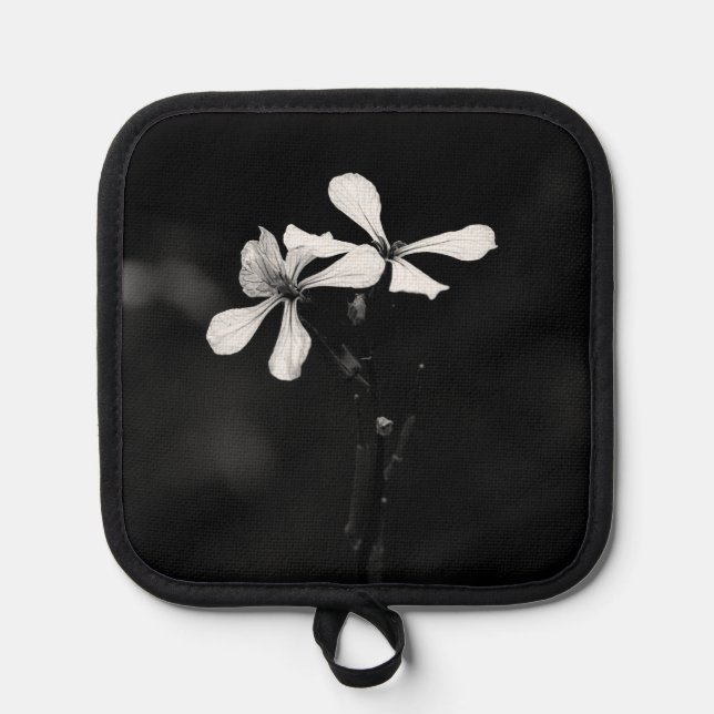 minimal black and white floral pot holder (Front)