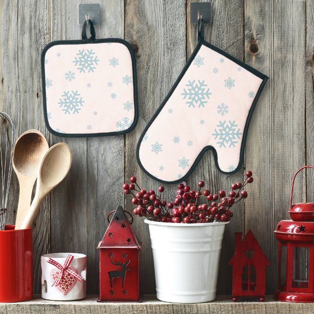 Minimal Blue Snowflakes Holiday Oven Mitt & Pot Holder Set (Creator Uploaded)