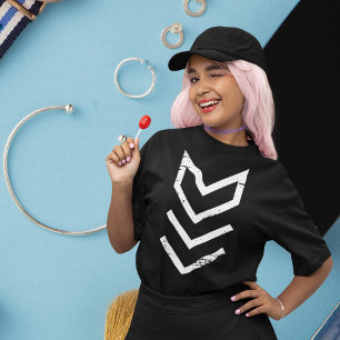 Minimal Chevron Triangle   Winking Smile Pose T-Shirt