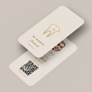 Minimal Cosmetic Dentist Sand Dental Clinic Business Card