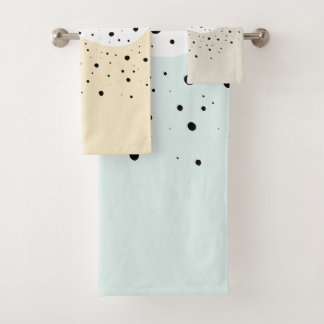 Minimal design  with dots bath towel set