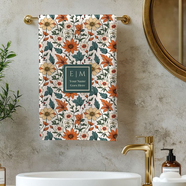 Minimal Fall Flowers Pastel Sage Custom Bath Towel (Minimal Fall Flowers Pastel Sage Custom Bath Towel)