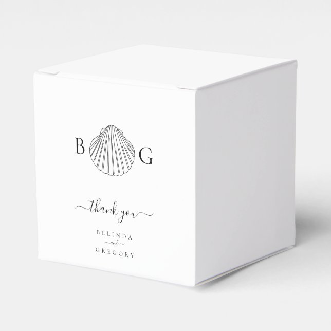 Minimalist Clam Seashell Monogram Wedding  Favor Box (Front Side)